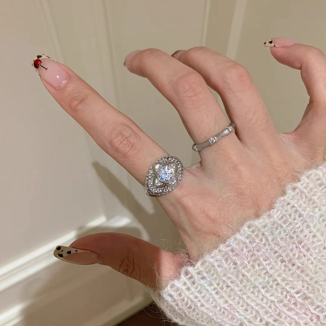 🔮💍【Vásárolj egyet, kapsz egyet ingyen】Kézzel készített sterling ezüst gyűrű tömör tégla mintával, szerencsét hozó, állítható mérettel.